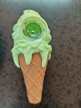 Cargar imagen en el visor de la galería, PIPA SILICON CONO DE HELADO
