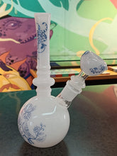 Cargar imagen en el visor de la galería, BONG CHINESE VASE WH230A-8IN