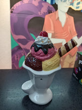 Cargar imagen en el visor de la galería, PIPA ICE CREAM SUNDAE PIPE 88141